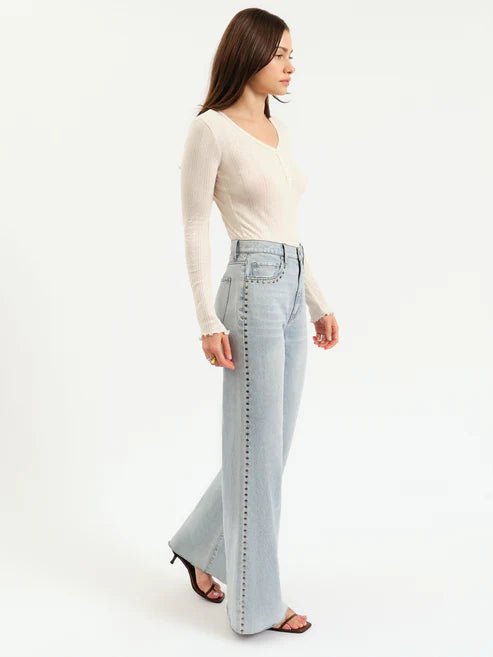 FAR OUT WIDE LEG
