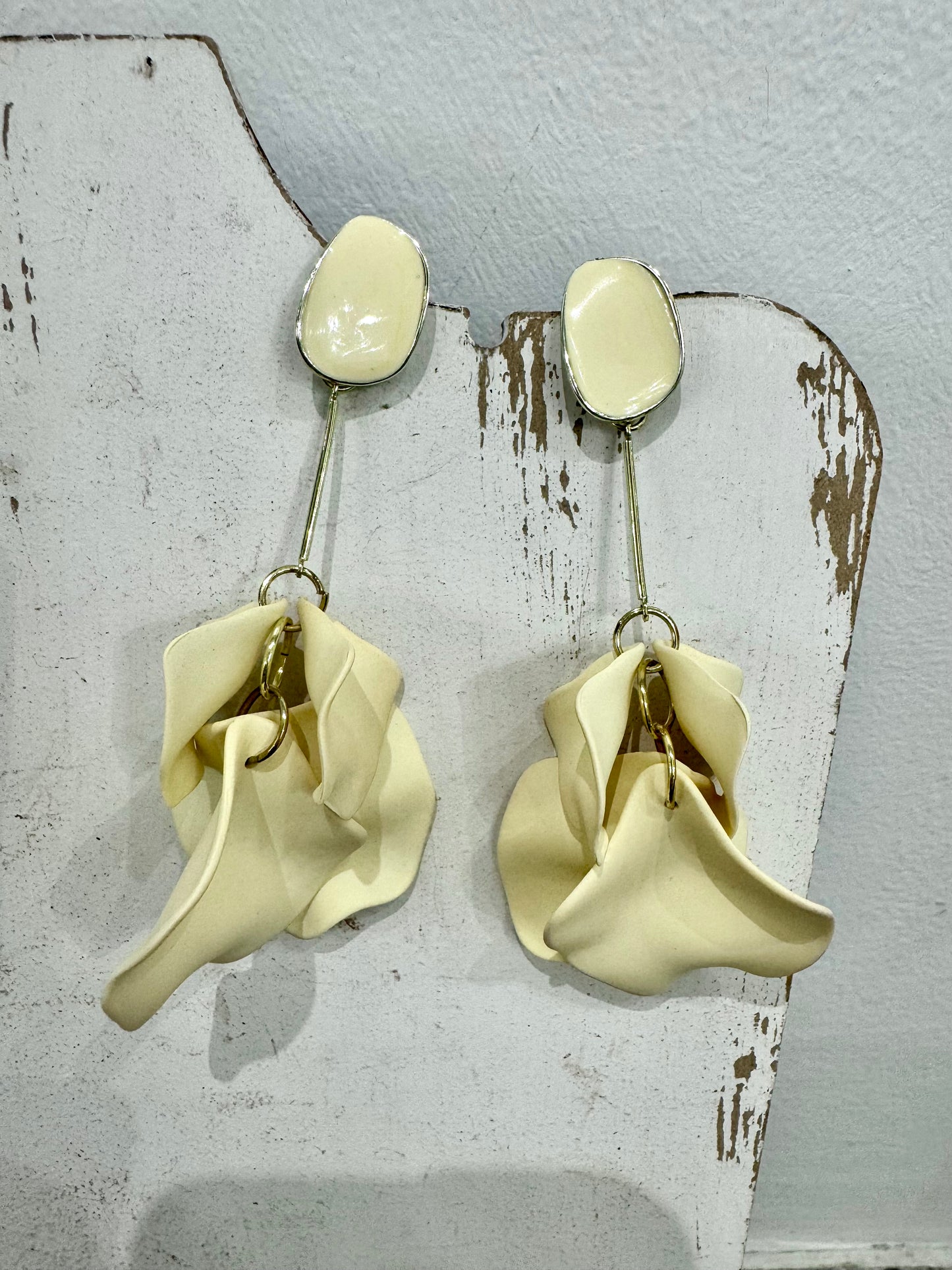 PETAL DROP EARRINGS