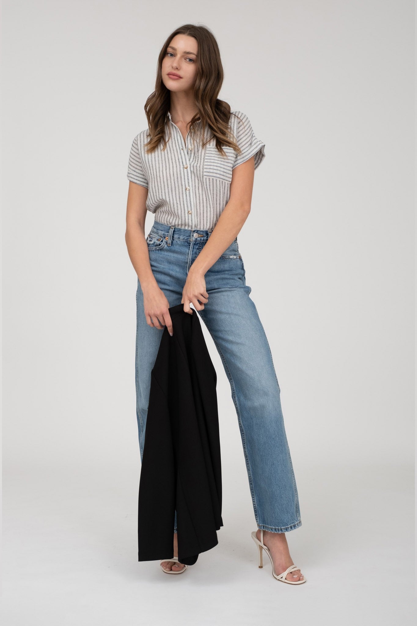STRIPED COLLARED LINEN TOP