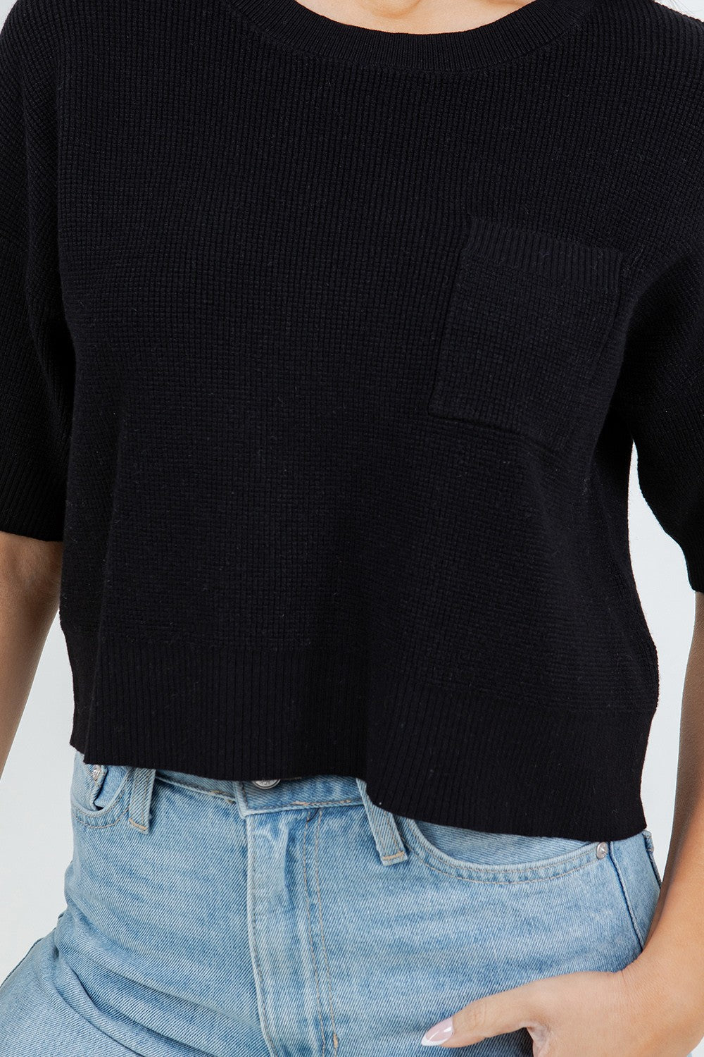 WAFFLE KNIT SHORT SLEEVE SWEATER