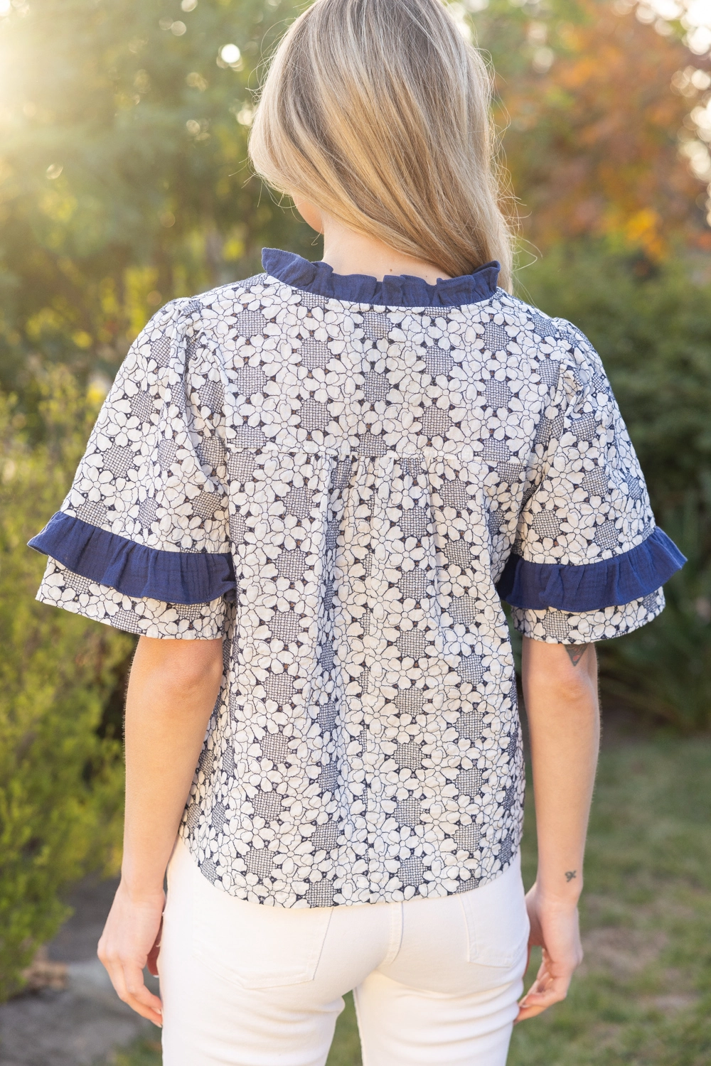 FLORAL EMBROIDERED RUFFLE ACCENT TOP