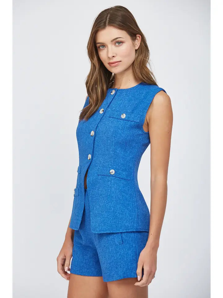 CUTAWAY FRONT HEM VEST