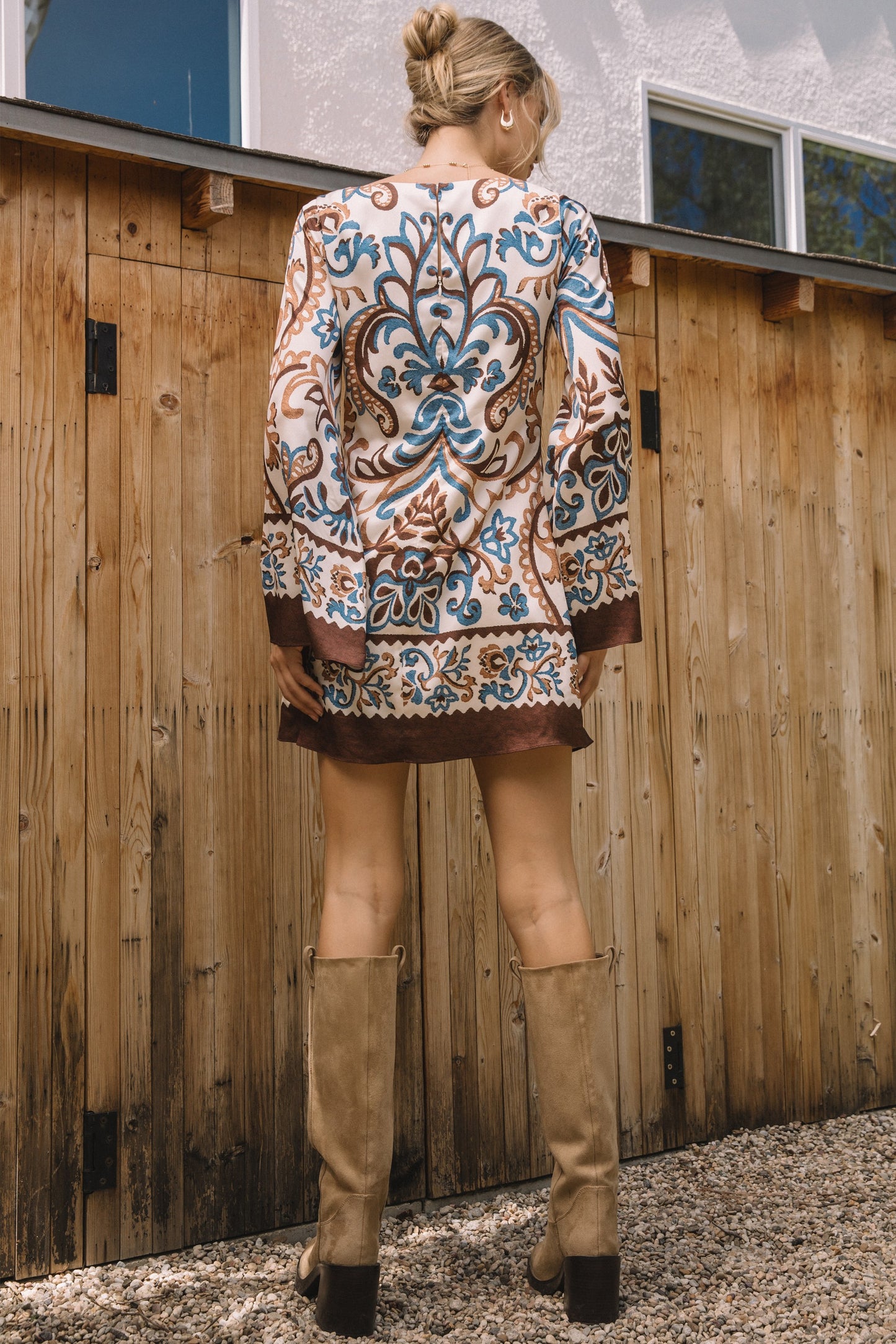 BELL SLEEVE PRINTED MINI DRESS