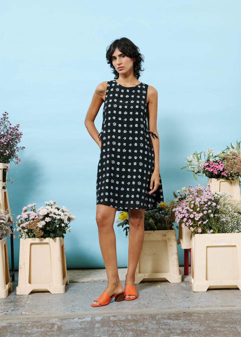 ANNWEN OPEN BACK MINI DRESS