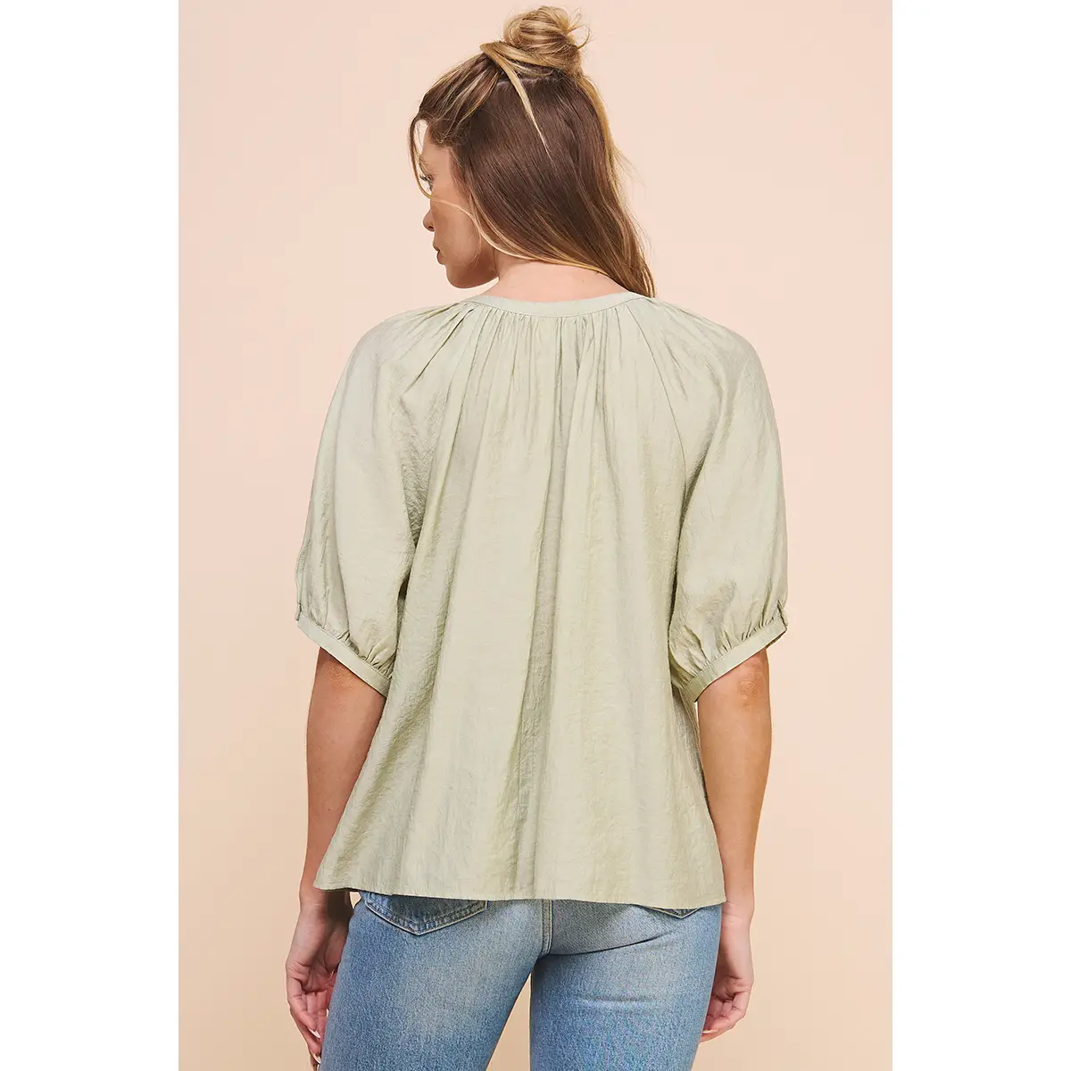 ELBOW SLEEVE BUTTON UP SHIRT