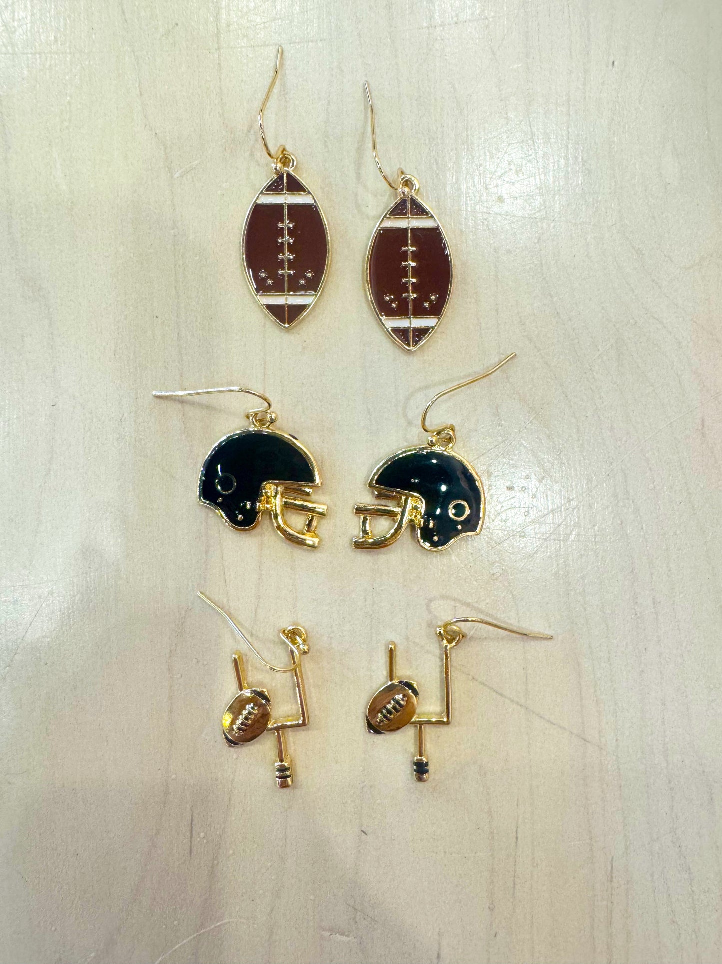 FOOTBALL MULTIPACK EARRING