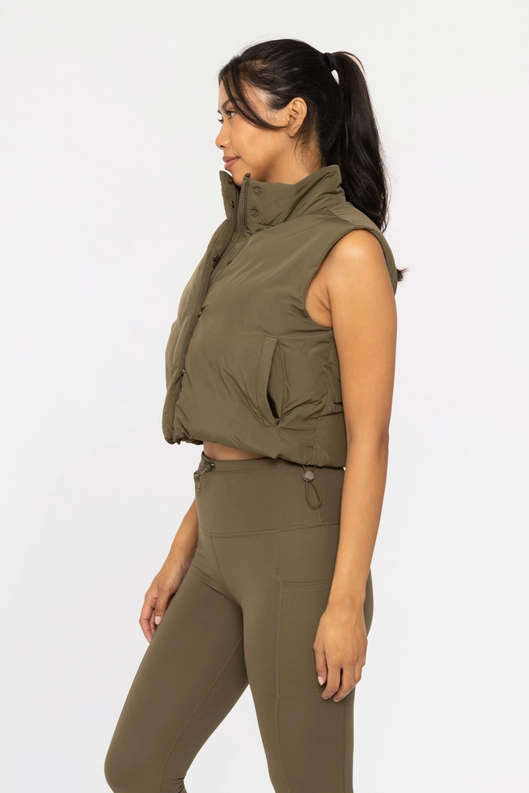 CROPPED HIGHNECK PUFFER VEST