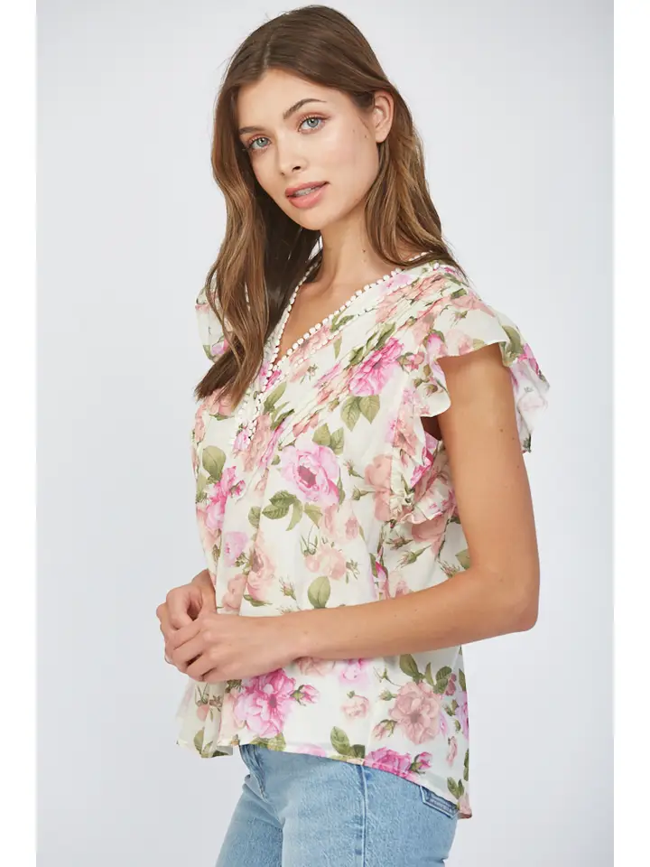 FLORAL TUCK DETAIL FLUTTER TOP