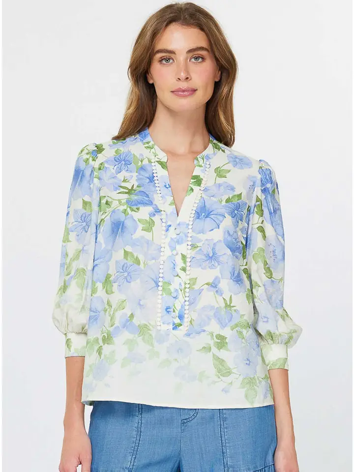 LACE FLORAL BLOUSE