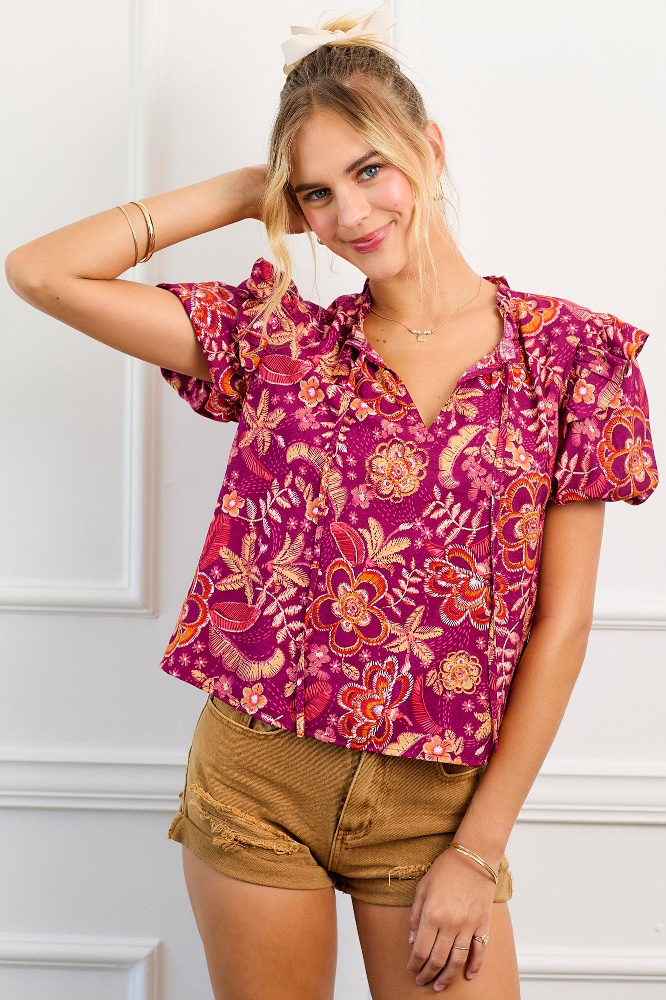 FLORAL PRINT RUFFLE NECK TIE TOP