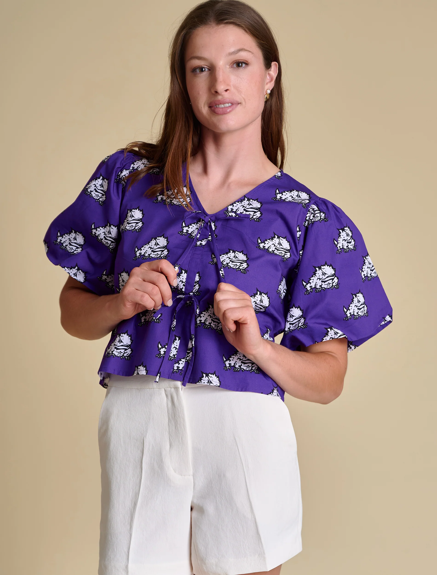 HORNED FROG PUFF SLEEVE TIE TOP