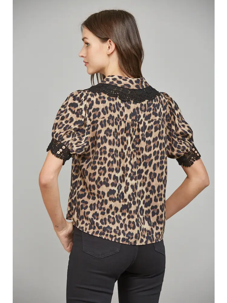 LACE TRIMMED ANIMAL PRINT BLOUSE