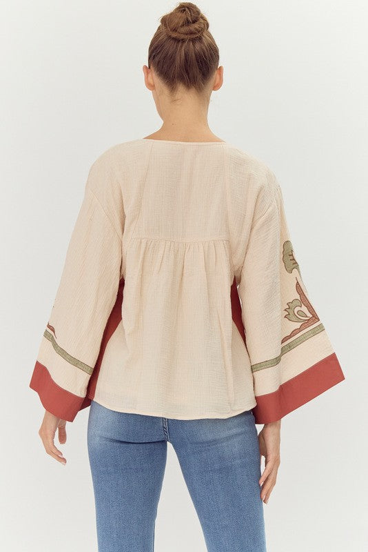 EMBROIDERED BELL SLEEVE TOP