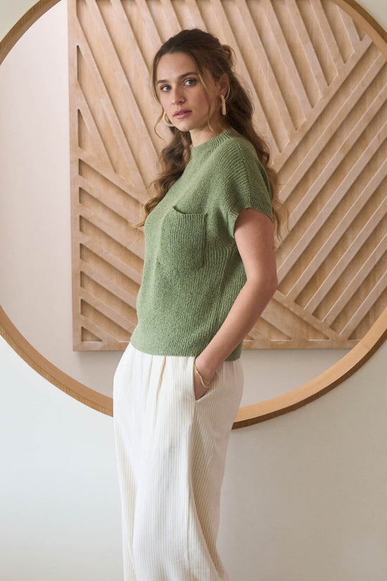 CREWNECK BATWING KNIT TOP WITH POCKET
