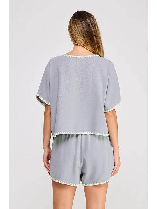 EMBROIDERED LINEN DOLMAN TOP