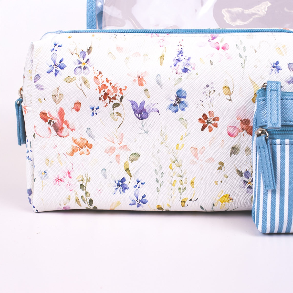 TRAVEL GIFT SET