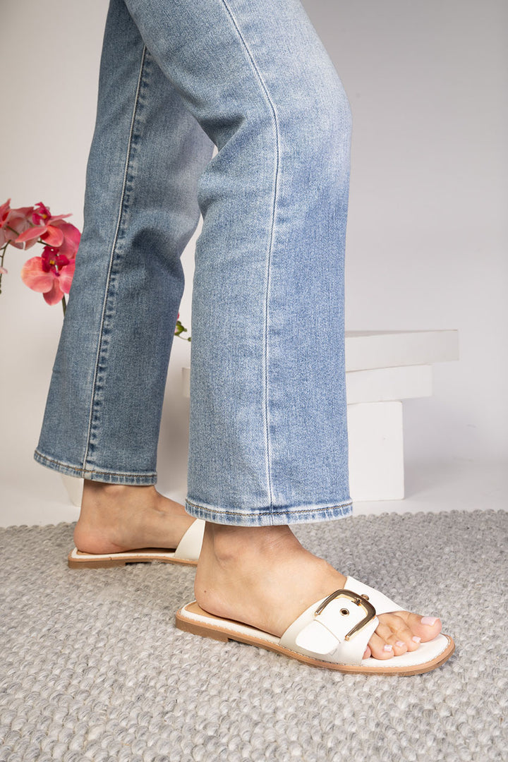 PICK ME UP SANDAL