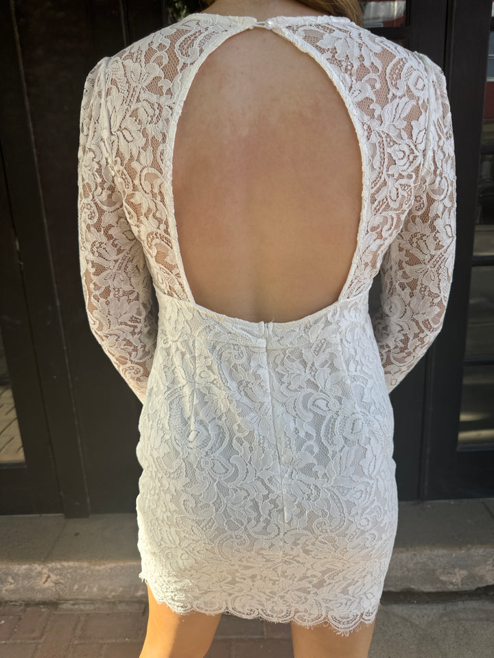 WHITE LACE OPEN BACK MINI DRESS