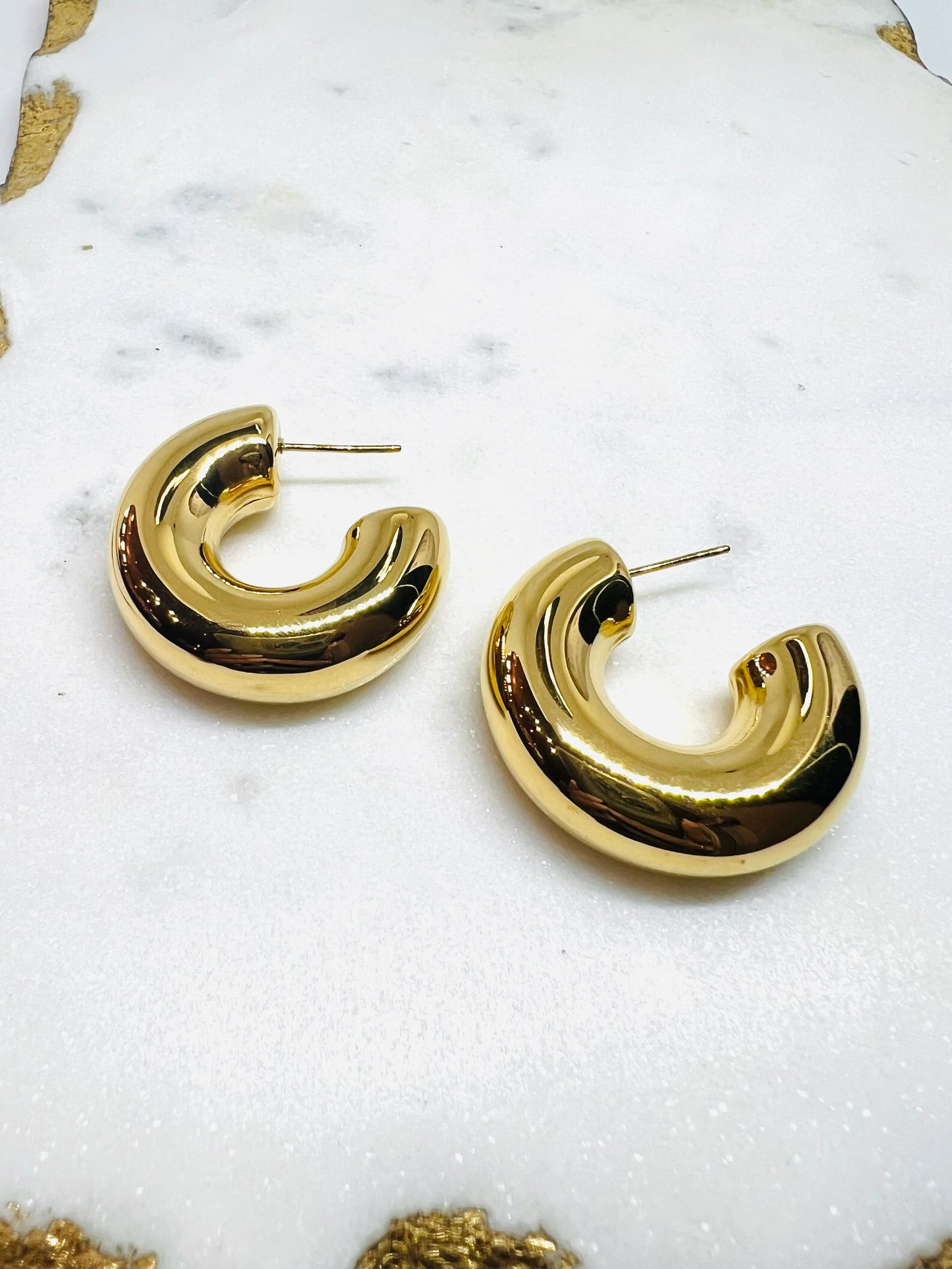 MACARONI HOOPS EARRINGS