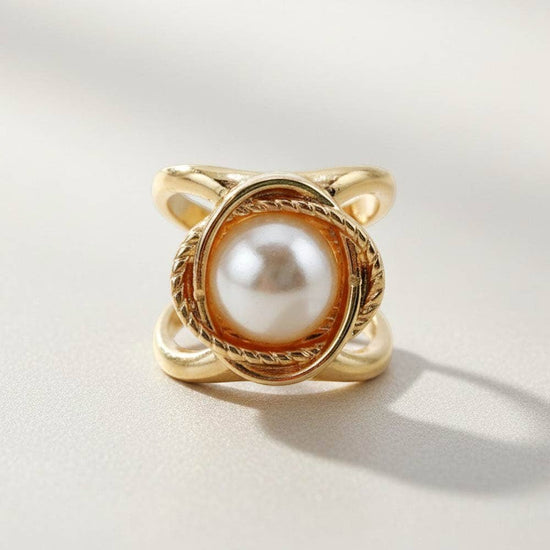 14K Gold Dipped Pearl Frame Scarf Ring