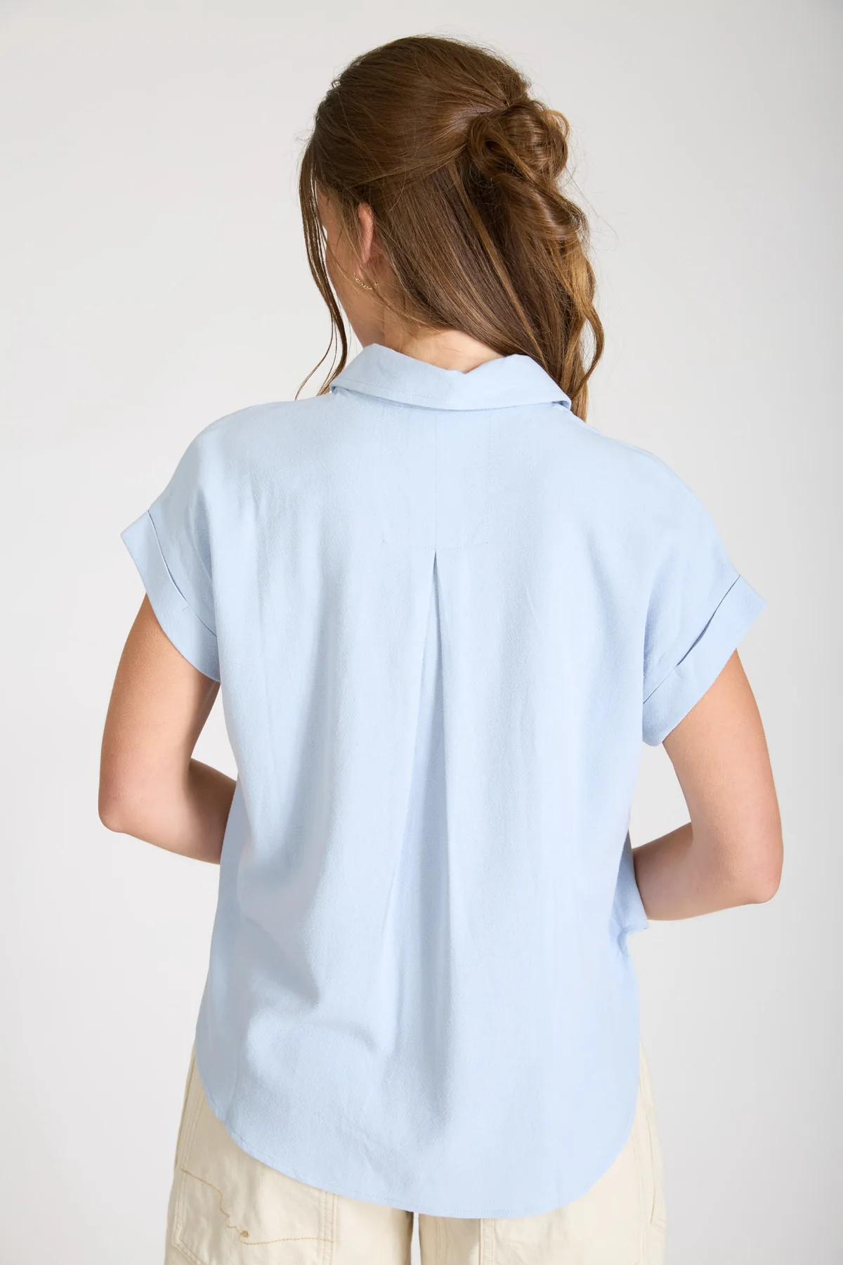 COLLARED U HEM LINEN TOP
