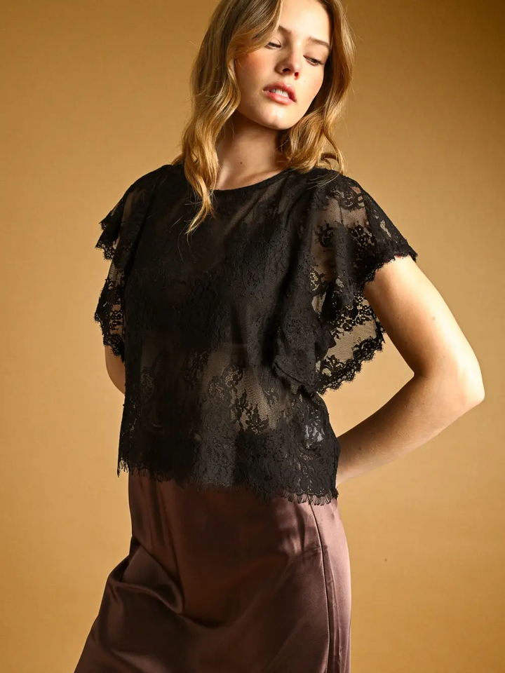 Miou Muse floral lace scalloped top in black or ecru