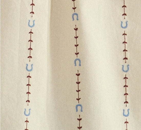 EMBROIDERED HORSESHOE TOP