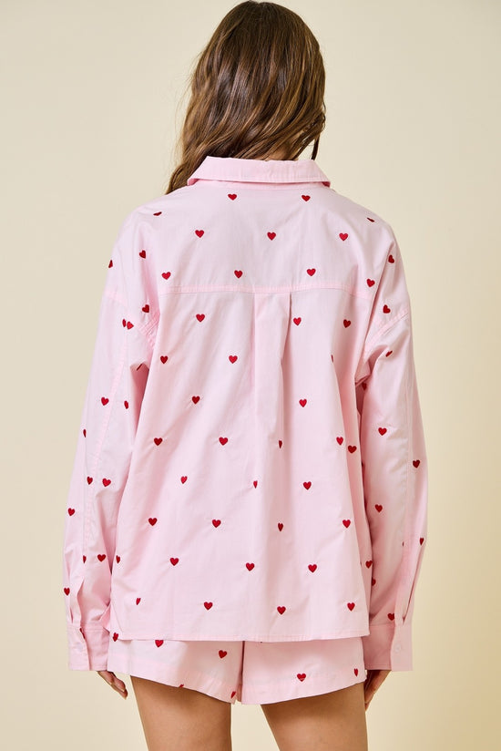 EMBROIDERED HEART BUTTON DOWN