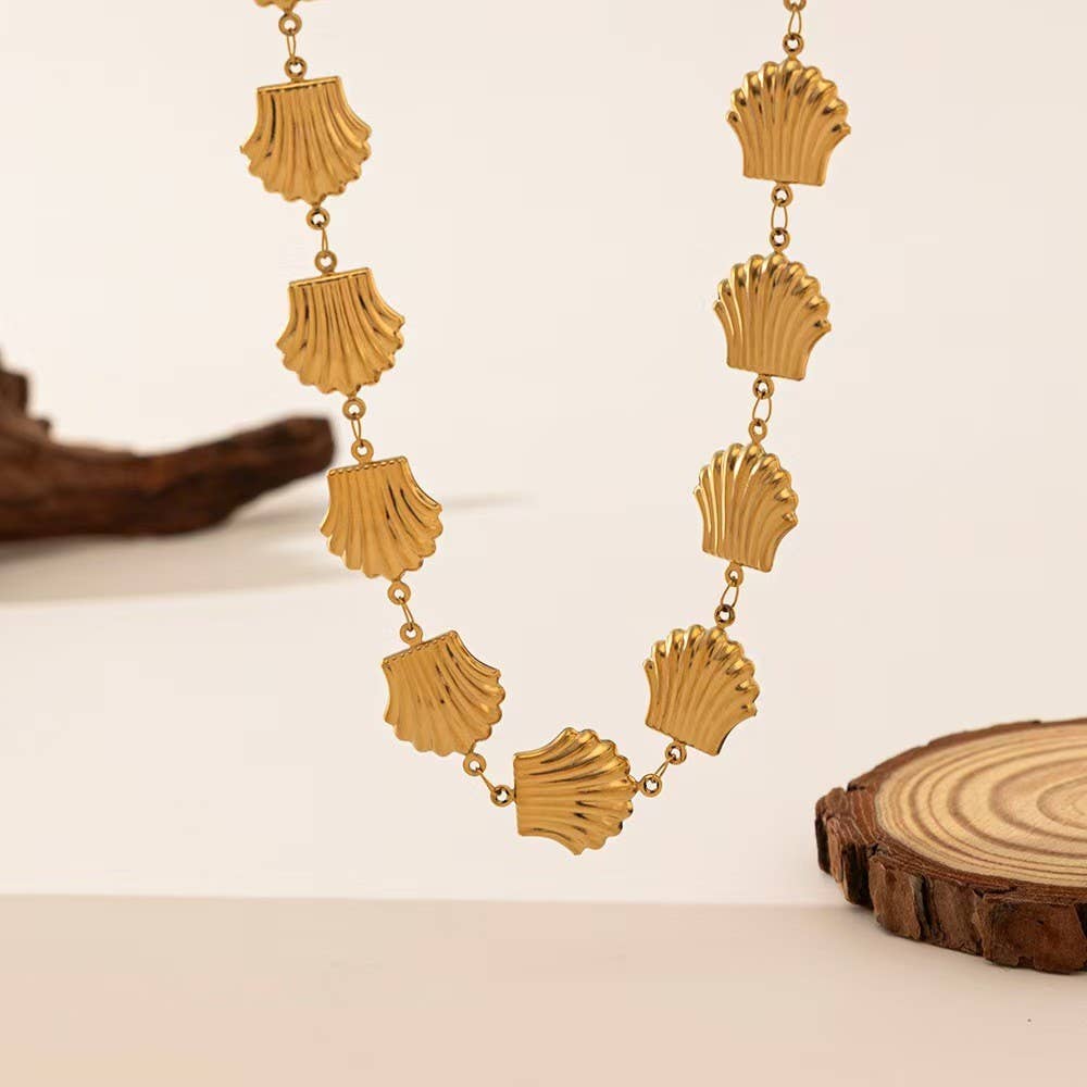 18K STAINLESS STEEL TARNISH FREE SEASHELL NECKLACE