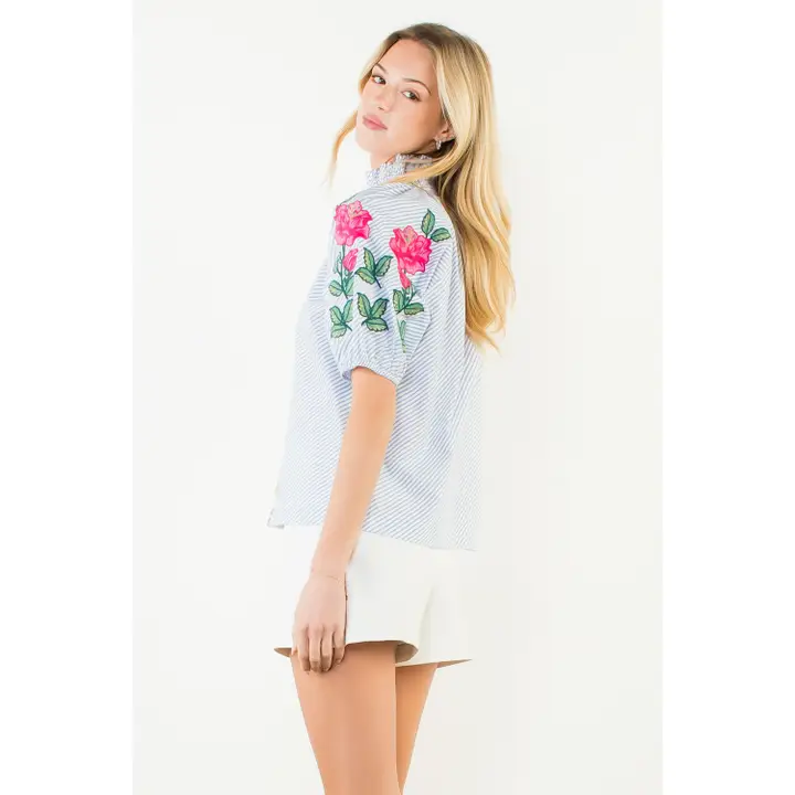 ROSE EMBROIDERED SLEEVE TOP