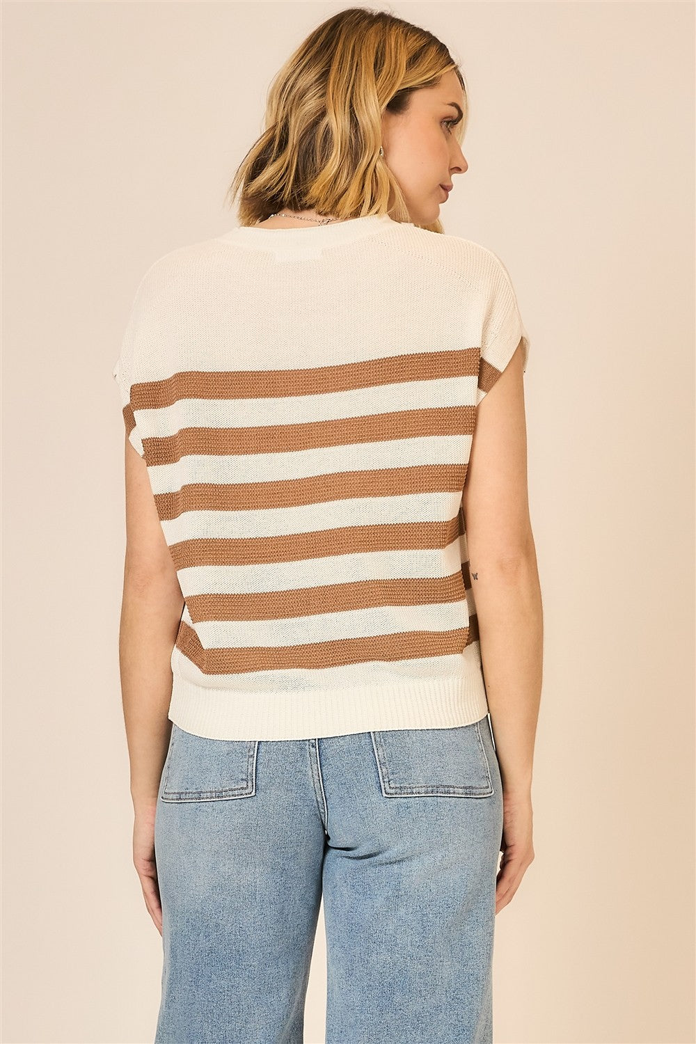 LIGHT KNIT CAP SLEEVE TOP