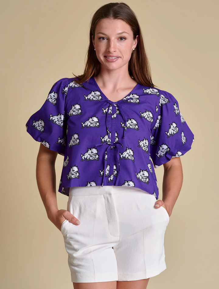 HORNED FROG PUFF SLEEVE TIE TOP