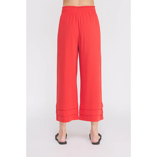 RUFFLE WAIST ANKLE PANT