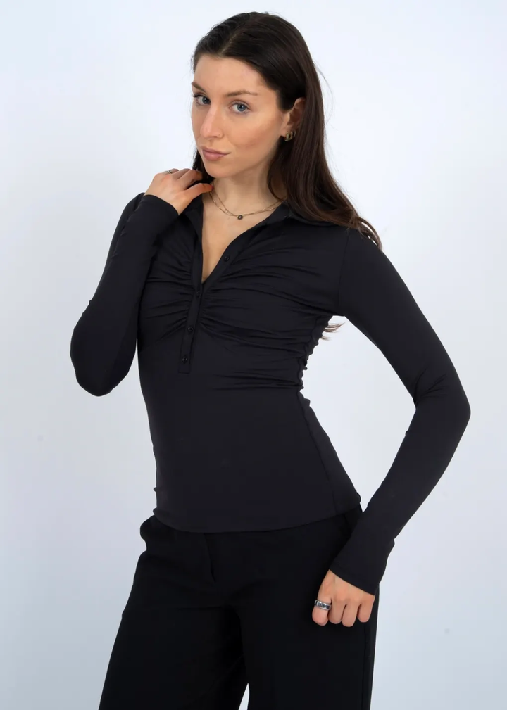 JORI SHIRRED BUTTON UP TOP