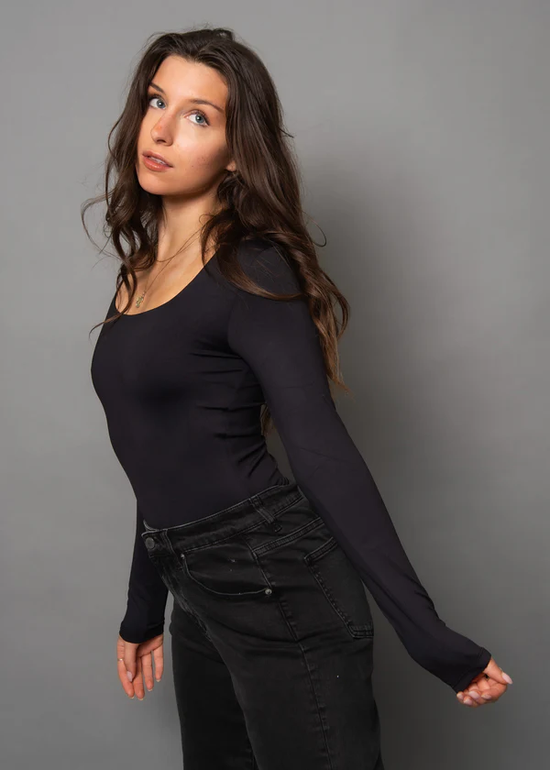 MARIANA 23 SCOOP TOP