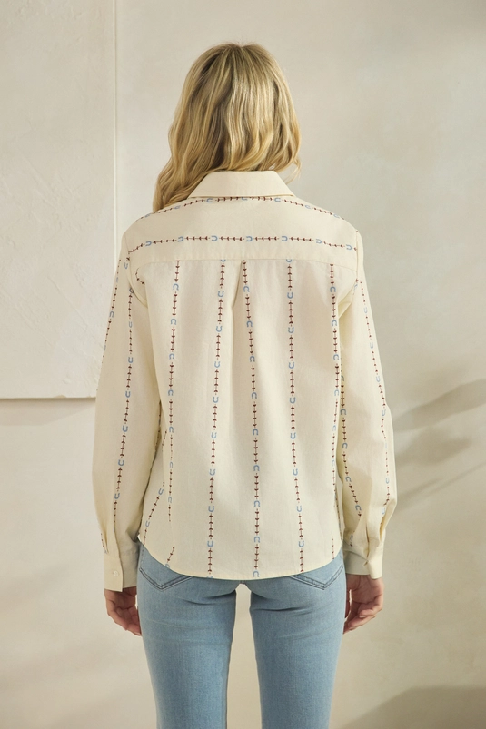 EMBROIDERED HORSESHOE TOP