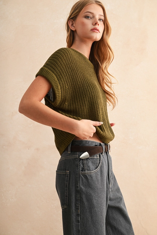 DOLMAN SLEEVE KNIT TOP