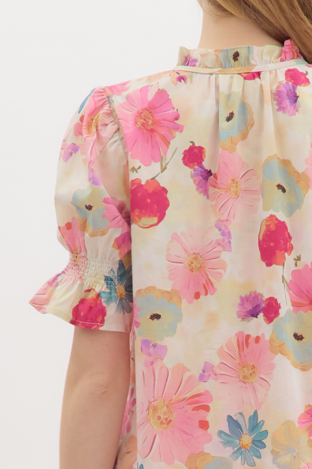 FLORAL PUFF TIE DETAIL TOP
