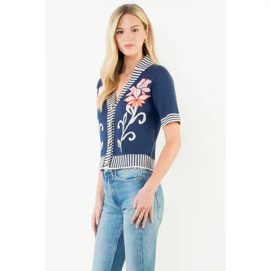 FLORAL JAQUARD STRIPE TRIM KNIT  TOP
