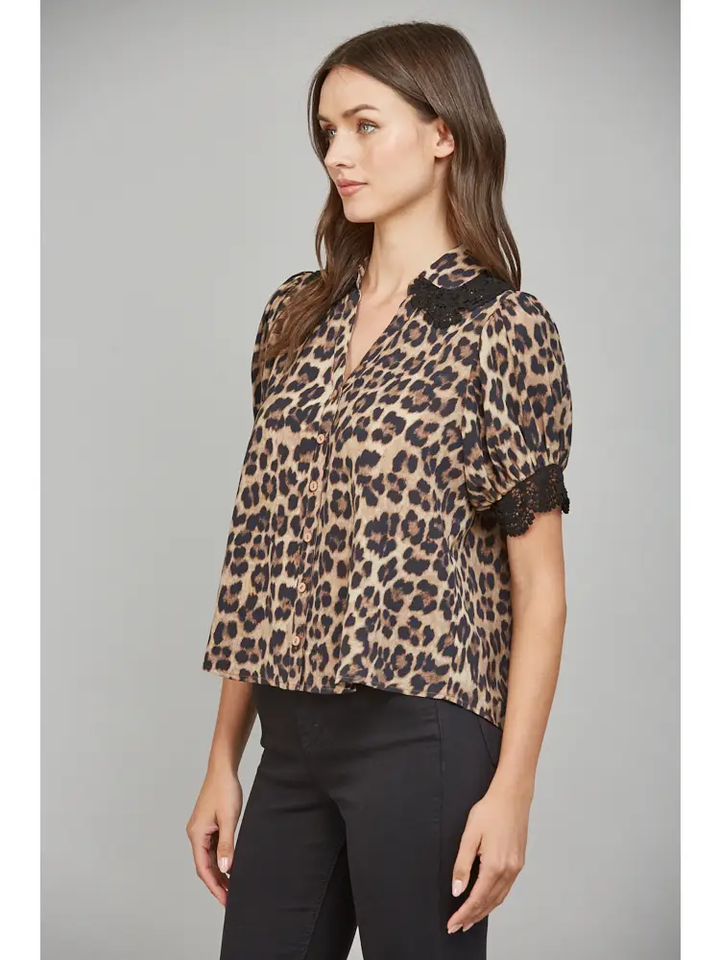 LACE TRIMMED ANIMAL PRINT BLOUSE