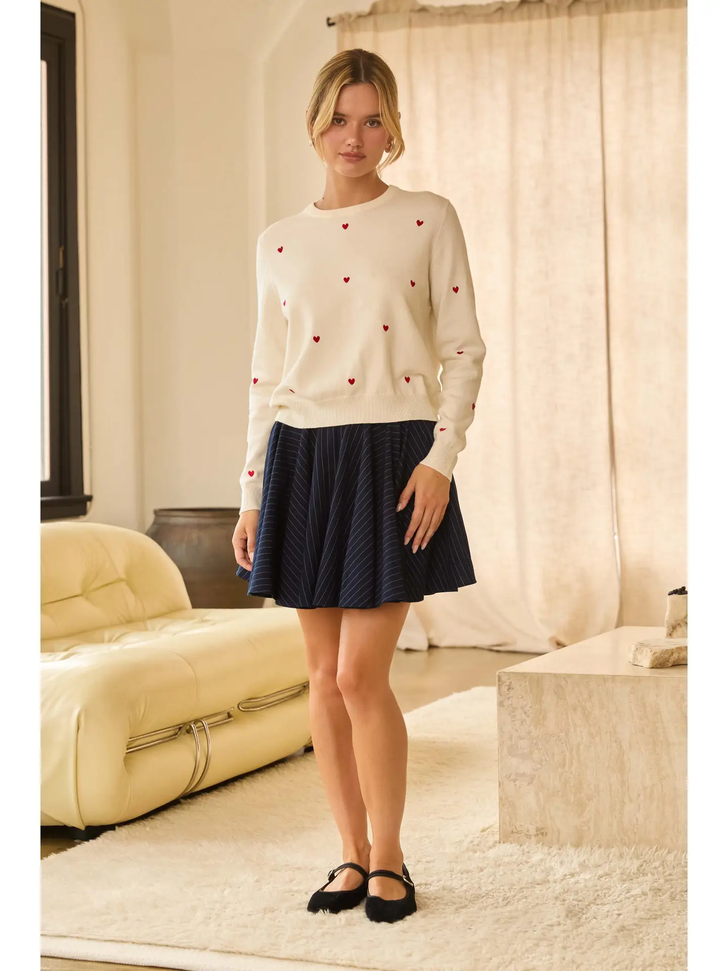 EMBROIDERED HEART SWEATER