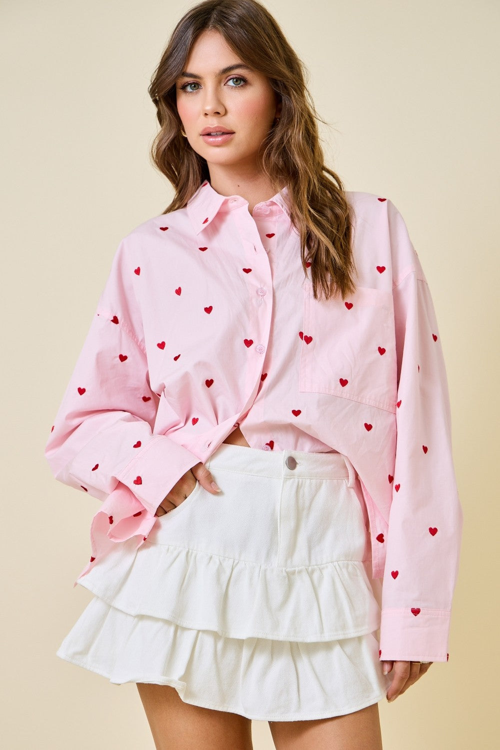 EMBROIDERED HEART BUTTON DOWN