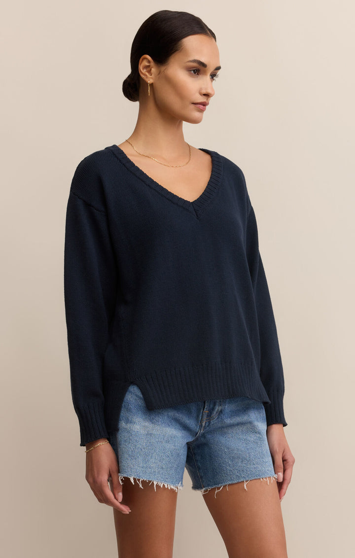 ALL AROUND VNECK SWEATER