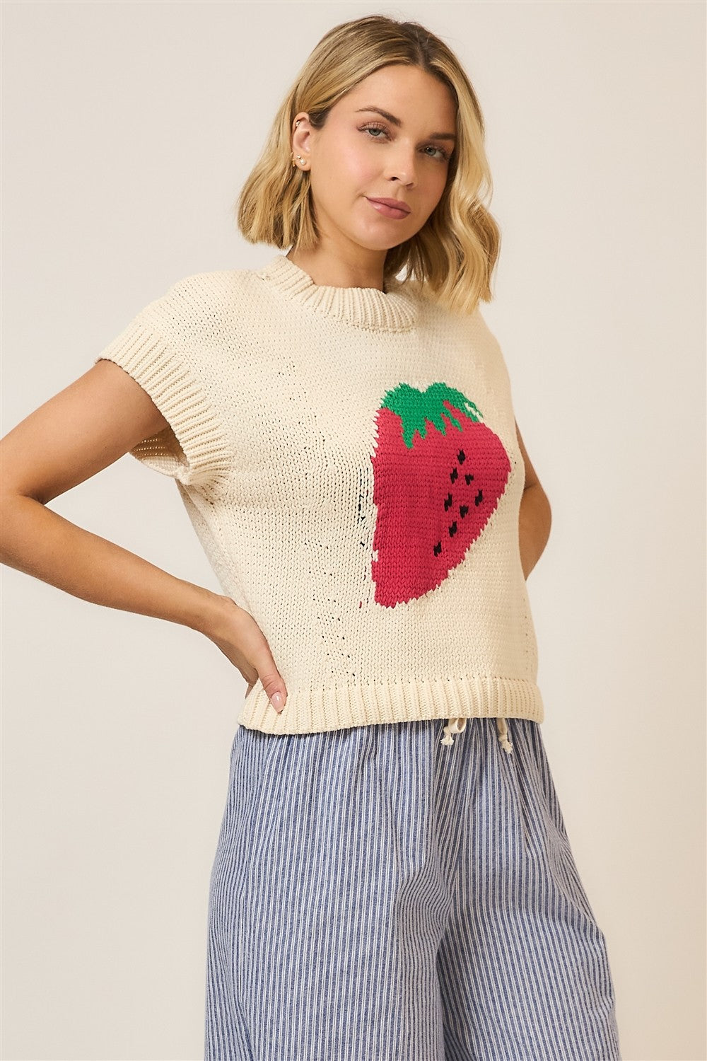 STRAWBERRY CAP SLEEVE SWEATER