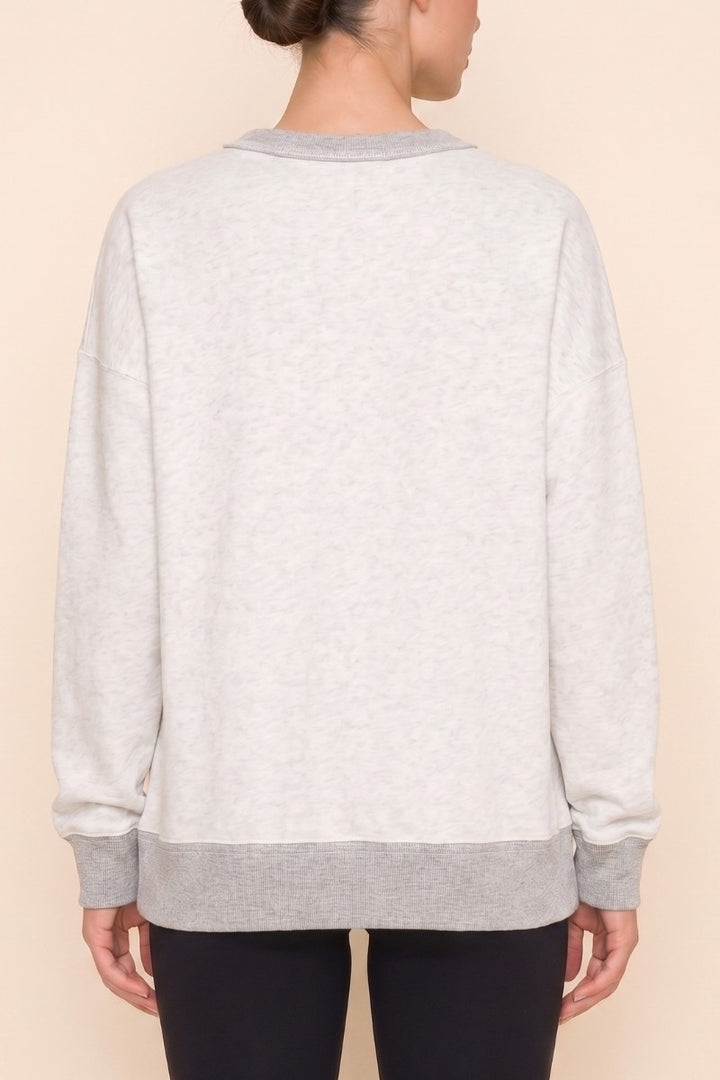 Contrast-trim sweatshirt and shorts set, side view