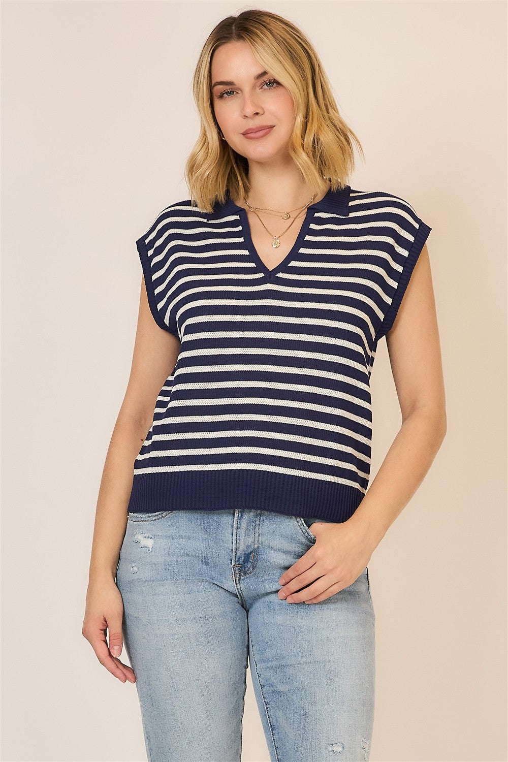STRIPED COLLARED SWEATER VEST