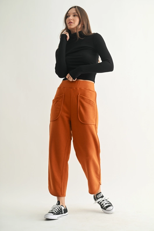 RIBBED LONG SLEEVE TURTLENECK