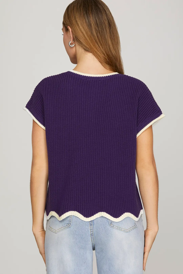 SCALLOP HEM POCKET SWEATER