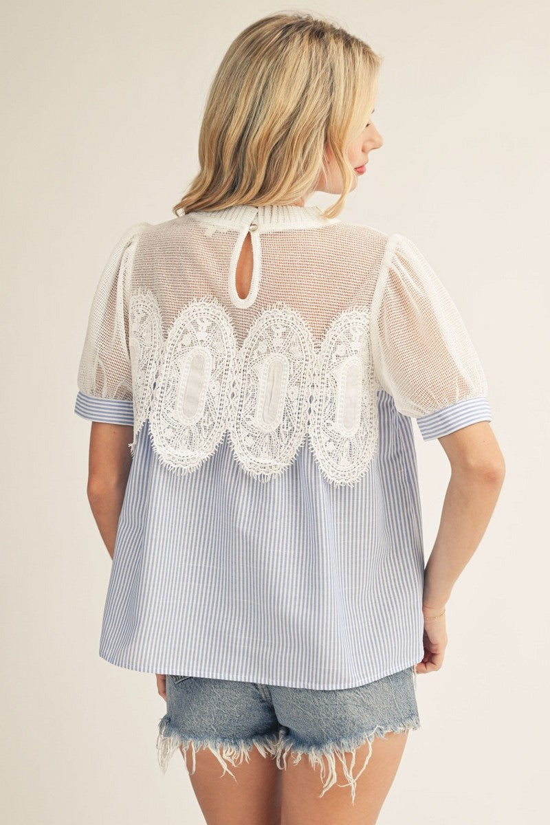 CROCHET ACCENT STRIPE TOP