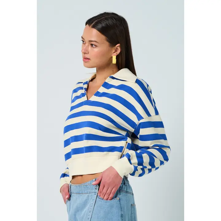 COLLARED TERRY KNIT TOP